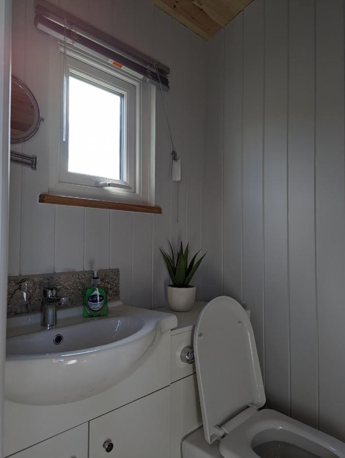 Bespoke Luxury Huts With Hot Tubs. Located In The Black Mountains. Llanveynoe المظهر الخارجي الصورة